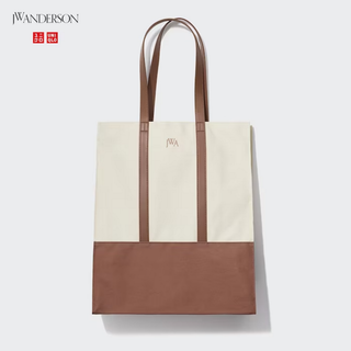 ユニクロ(UNIQLO)の【未開封】UNIQLO x JW ANDERSON　23aw トートバッグ(トートバッグ)