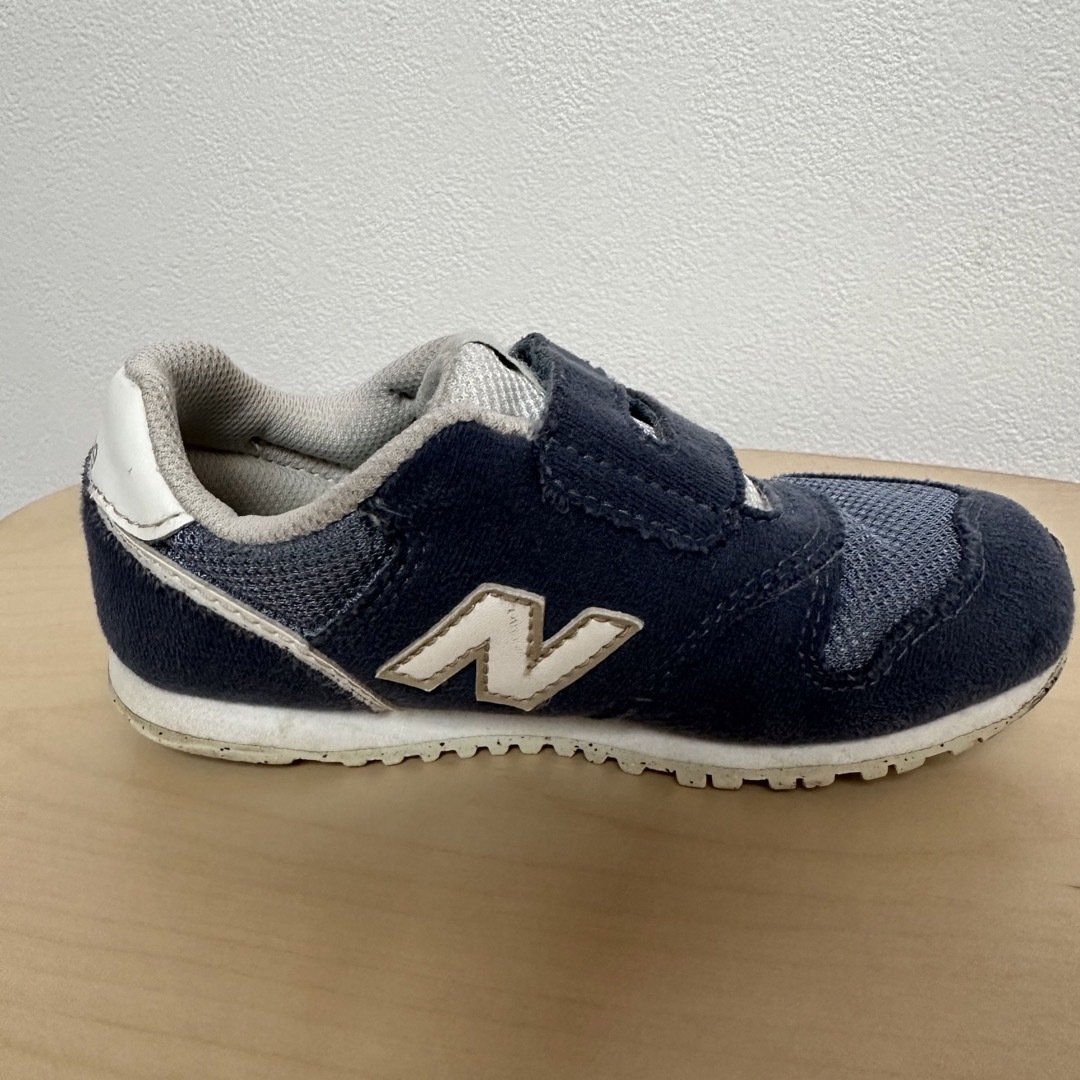 New Balance(ニューバランス)のニューバランス　16センチ　ネイビー キッズ/ベビー/マタニティのキッズ靴/シューズ(15cm~)(スニーカー)の商品写真