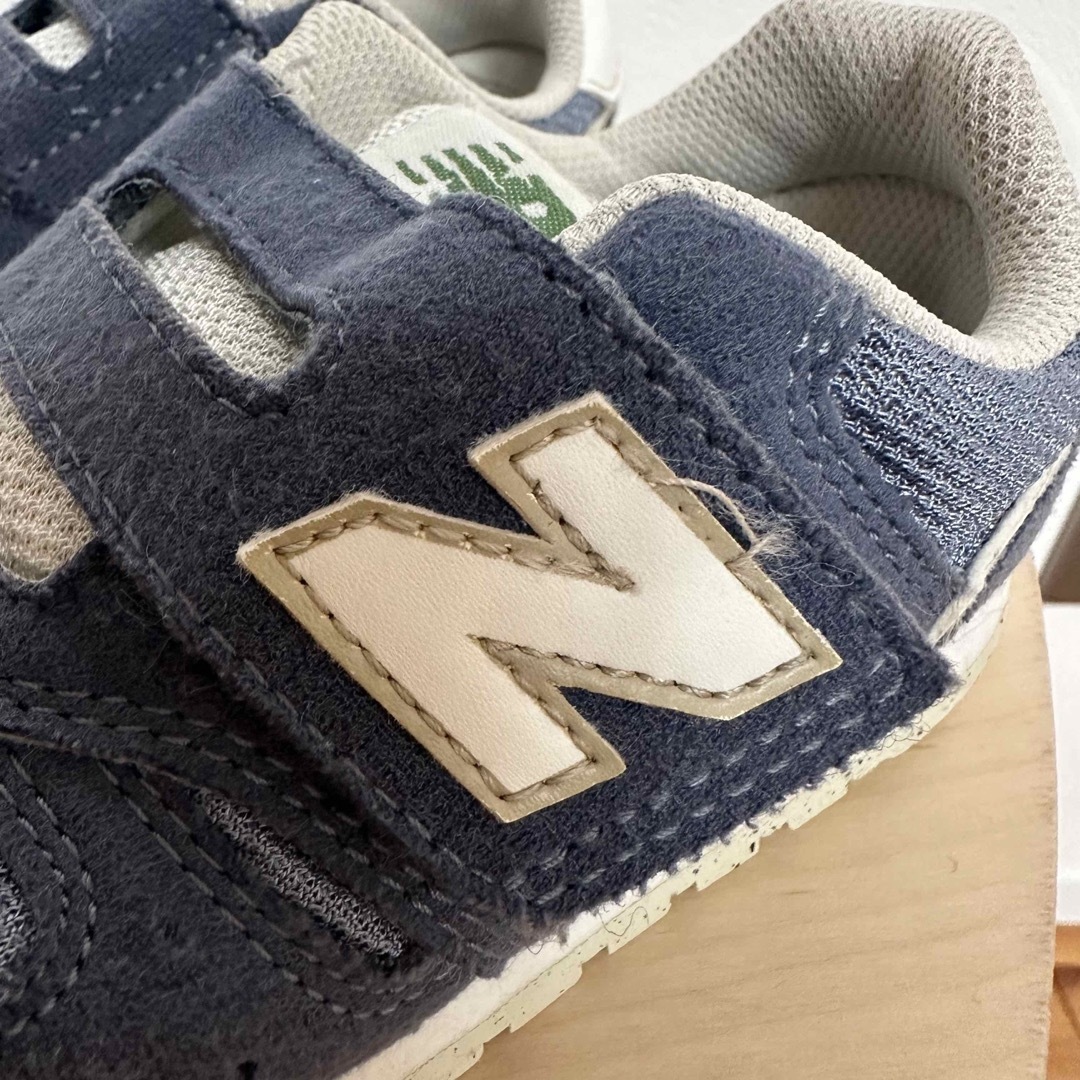 New Balance(ニューバランス)のニューバランス　16センチ　ネイビー キッズ/ベビー/マタニティのキッズ靴/シューズ(15cm~)(スニーカー)の商品写真