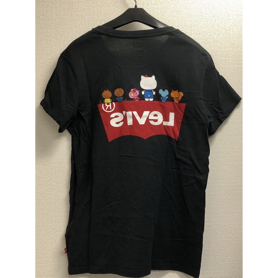 Levi's(リーバイス)のリーバイス×キティコラボ☆Tシャツ レディースのトップス(Tシャツ(半袖/袖なし))の商品写真