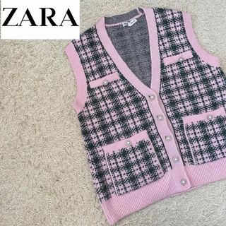 ザラ(ZARA)の【美品】ZARA ザラ　ニットベスト　チェック　ビジューボタン　ピンク　韓国系(ベスト/ジレ)