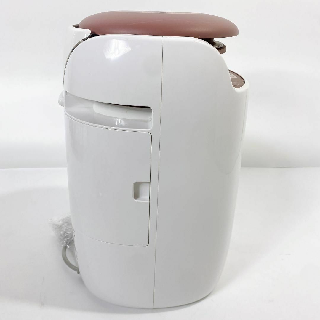 SHARP(シャープ)のシャープ プラズマクラスター搭載 ふとん乾燥機 ホワイト UD-BF1-W スマホ/家電/カメラの生活家電(衣類乾燥機)の商品写真