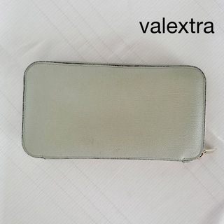 ヴァレクストラ(Valextra)のValextra ヴァレクストラ　長財布　ラウンドジップ　カード入れ　美品(財布)