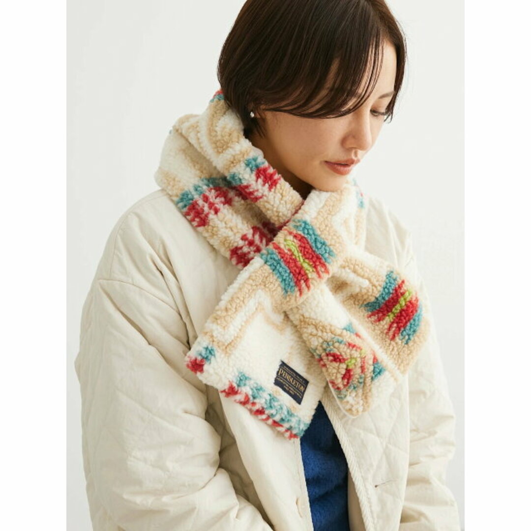 green parks(グリーンパークス)の【オフホワイト】■PENDLETON BOA MUFFLER レディースのファッション小物(マフラー/ショール)の商品写真