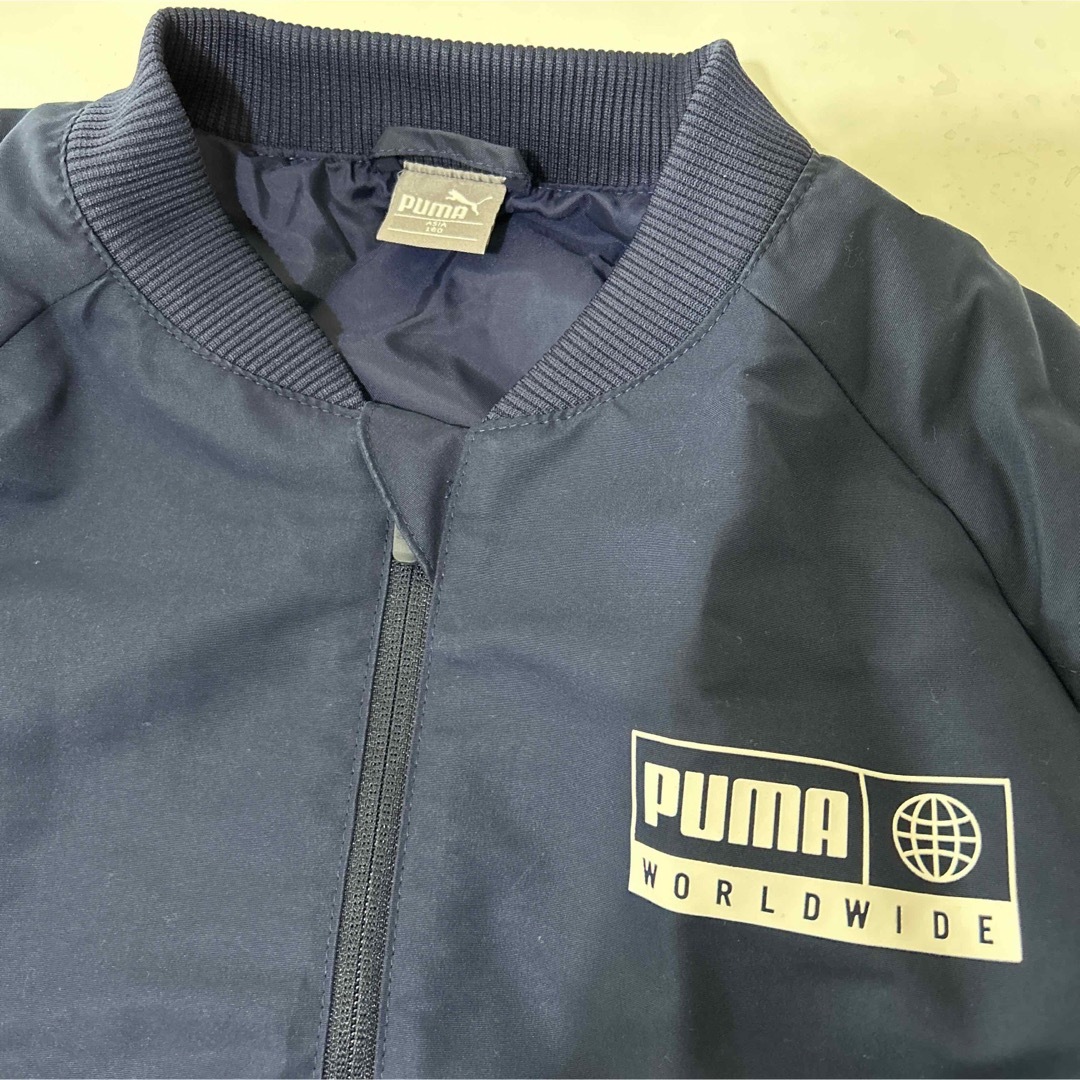 PUMA(プーマ)の子供服　PUMA  プーマ　ジャケット　ジャンパー　ネイビー　紺色　160㎝ キッズ/ベビー/マタニティのキッズ服男の子用(90cm~)(ジャケット/上着)の商品写真