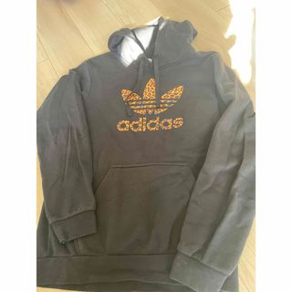 アディダス(adidas)のadidas メンズトップスパーカー(パーカー)