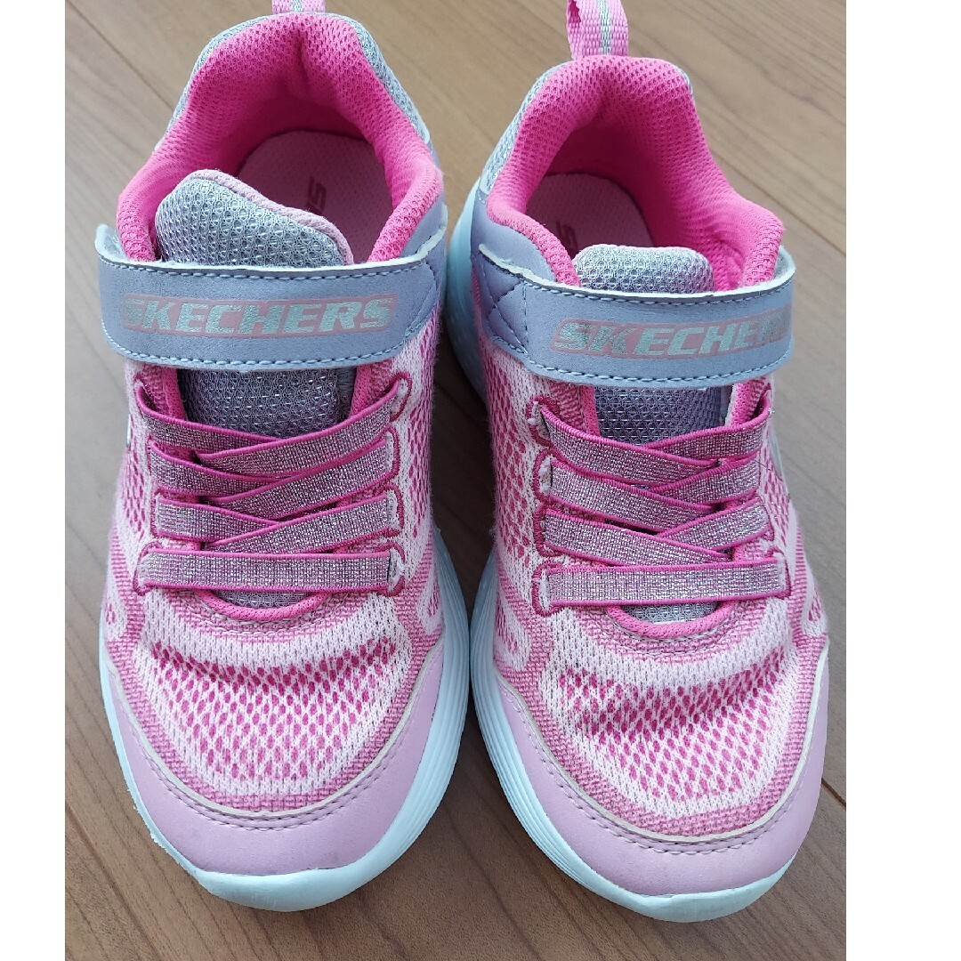 SKECHERS(スケッチャーズ)の☆パンダさん専用　ピンク　ラメ　女の子　スニーカー　シューズ　19センチ キッズ/ベビー/マタニティのキッズ靴/シューズ(15cm~)(スニーカー)の商品写真