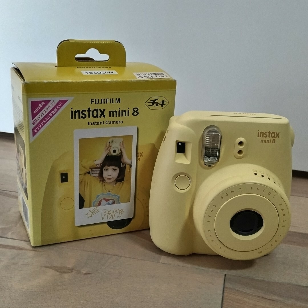 チェキ　instax mini8 スマホ/家電/カメラのカメラ(フィルムカメラ)の商品写真
