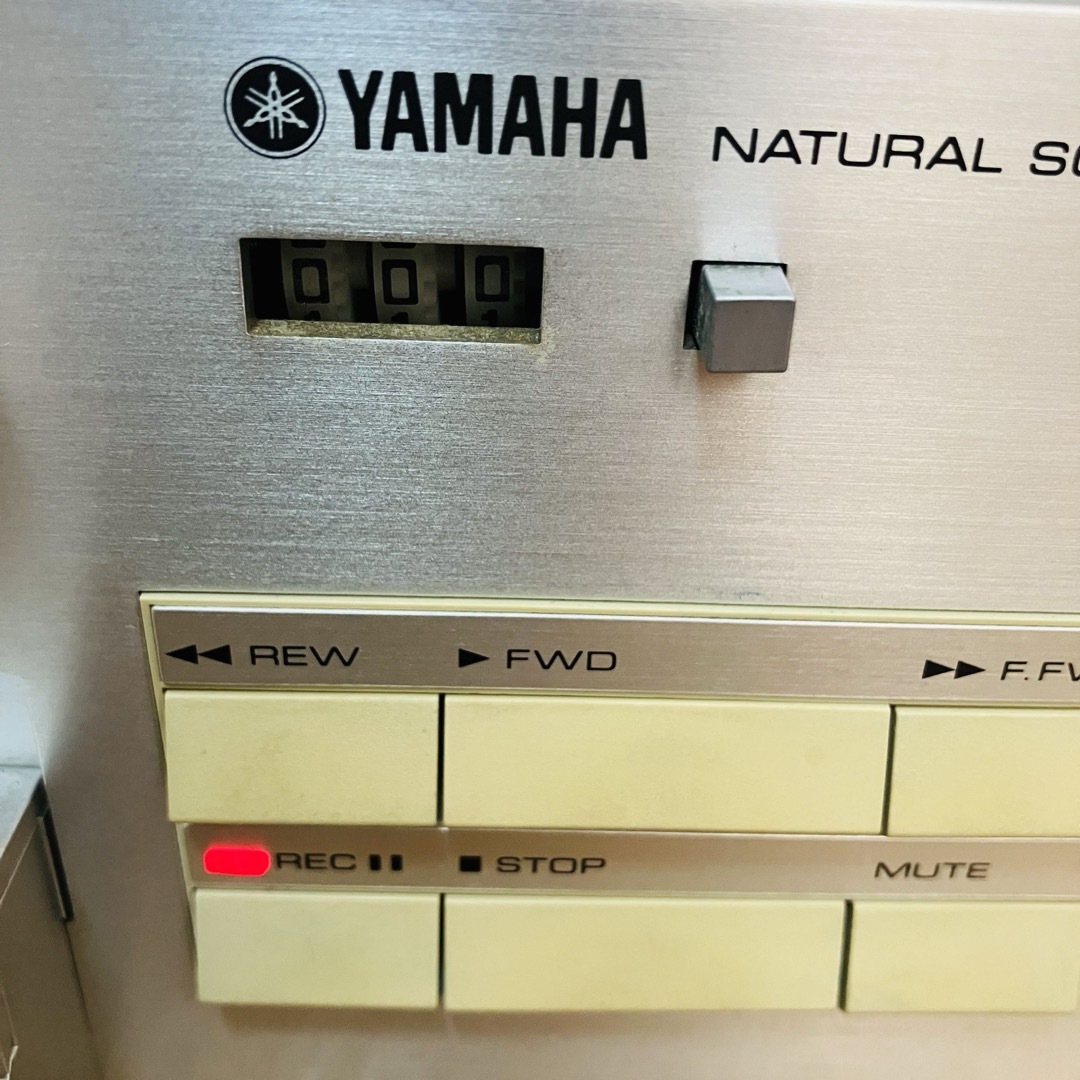YAMAHA natural sound cassette deck デッキ