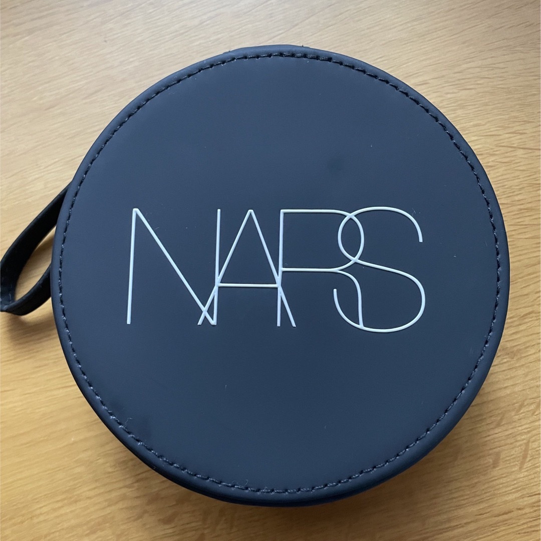 NARS(ナーズ)のNARSポーチ レディースのファッション小物(ポーチ)の商品写真