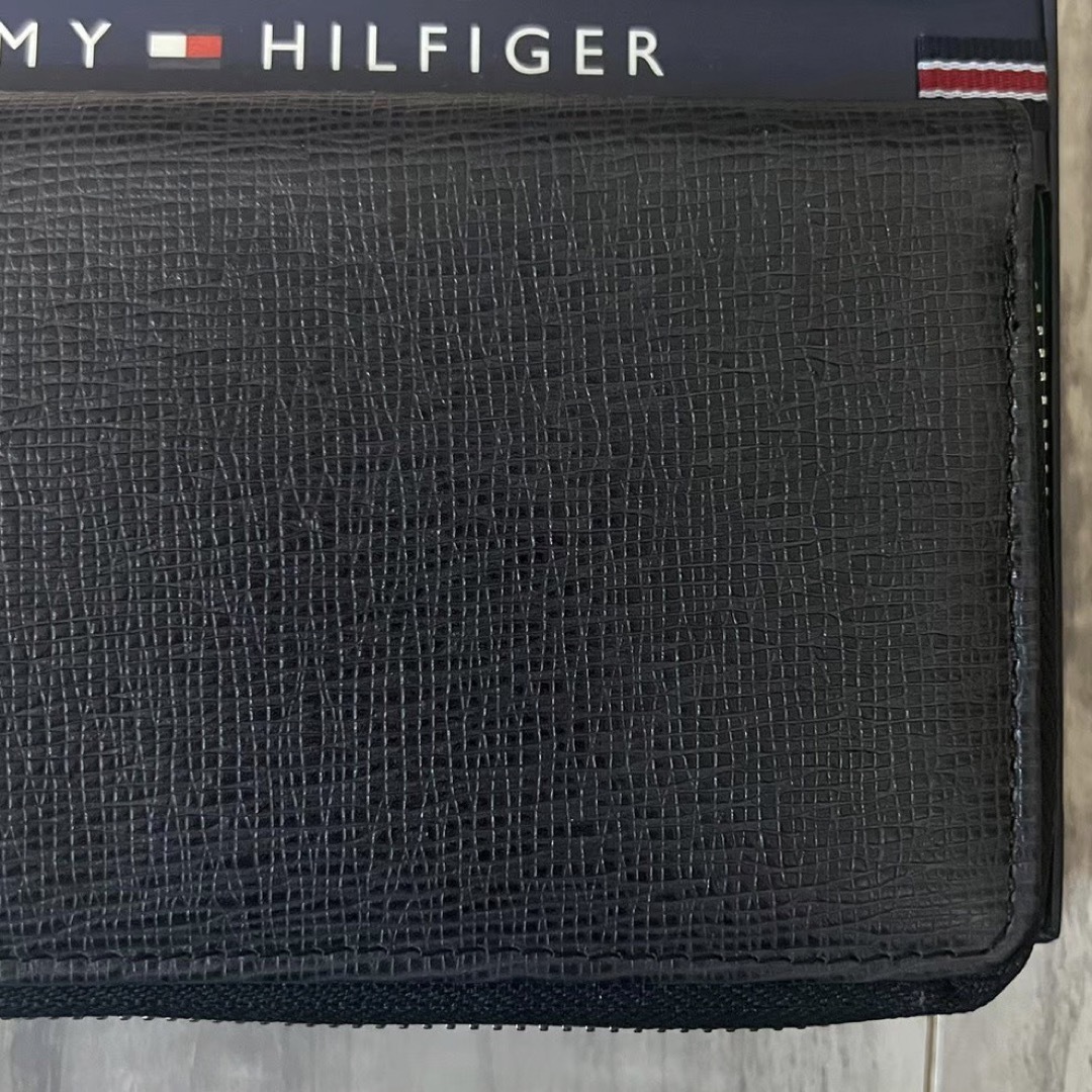 TOMMY HILFIGER(トミーヒルフィガー)の未使用新品 トミーヒルフィガー 黒長財布 19x10x2.5 2万円 送料込み メンズのファッション小物(長財布)の商品写真