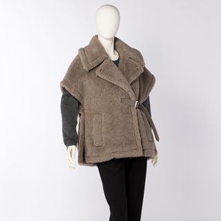 マックスマーラ(Max Mara)のマックスマーラ MAX MARA ケープジャケット ジレ ABAVO テディベア アイコン ファー アウター TEDDY 2023年秋冬新作 2347361533 0007 CACHA(ポンチョ)