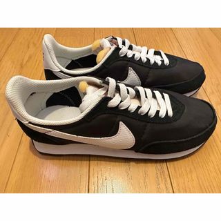 ナイキ(NIKE)のNIKE ワッフルトレーナー2 ブラック　23.5(スニーカー)