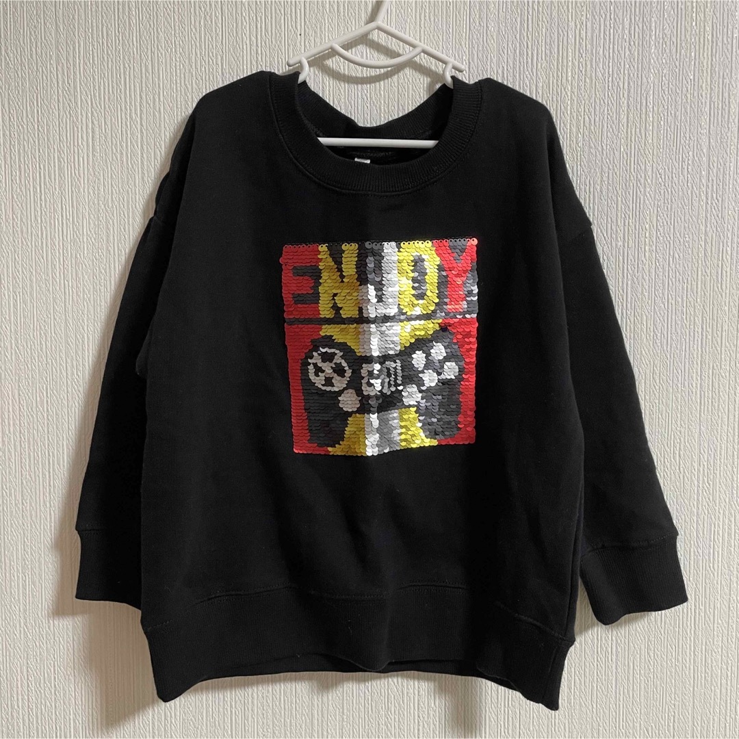 新品 柄チェンジデザイン トレーナー キッズ/ベビー/マタニティのキッズ服男の子用(90cm~)(Tシャツ/カットソー)の商品写真