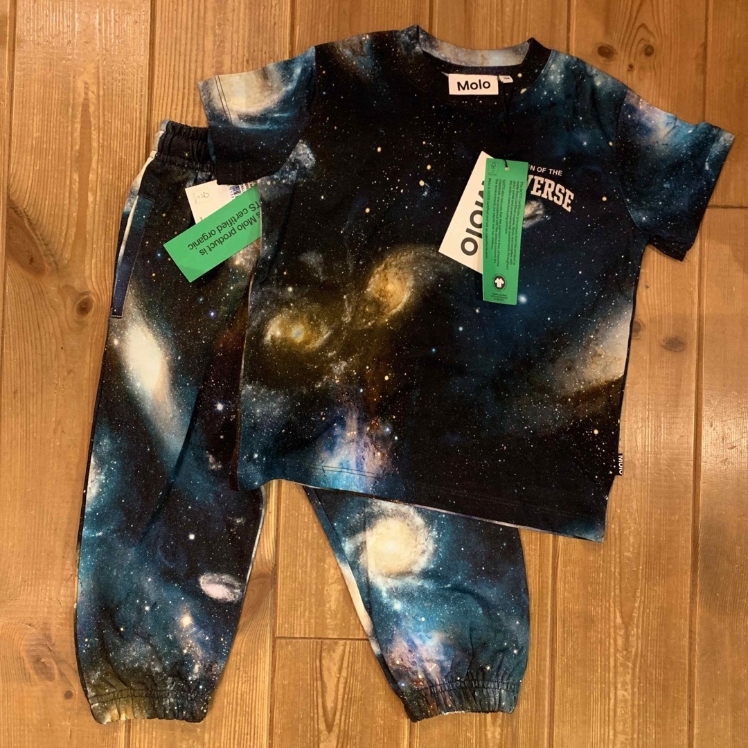 Molo Kids - 専用★ Molo 3点セット　ギャラクシーTシャツとスウェットパンツ