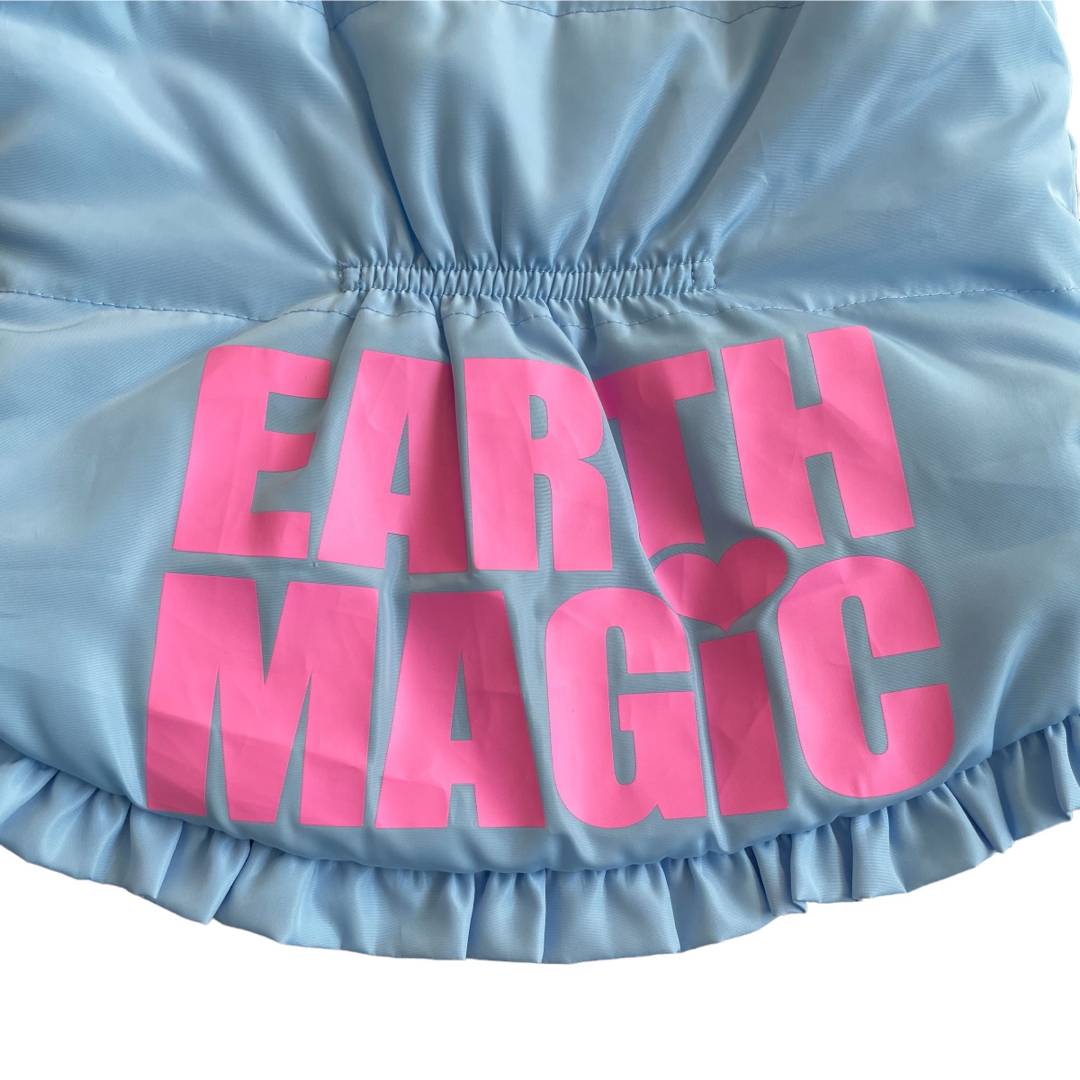 EARTHMAGIC(アースマジック)のEARTHMAGIC リバーシブルベスト キッズ/ベビー/マタニティのキッズ服女の子用(90cm~)(ジャケット/上着)の商品写真