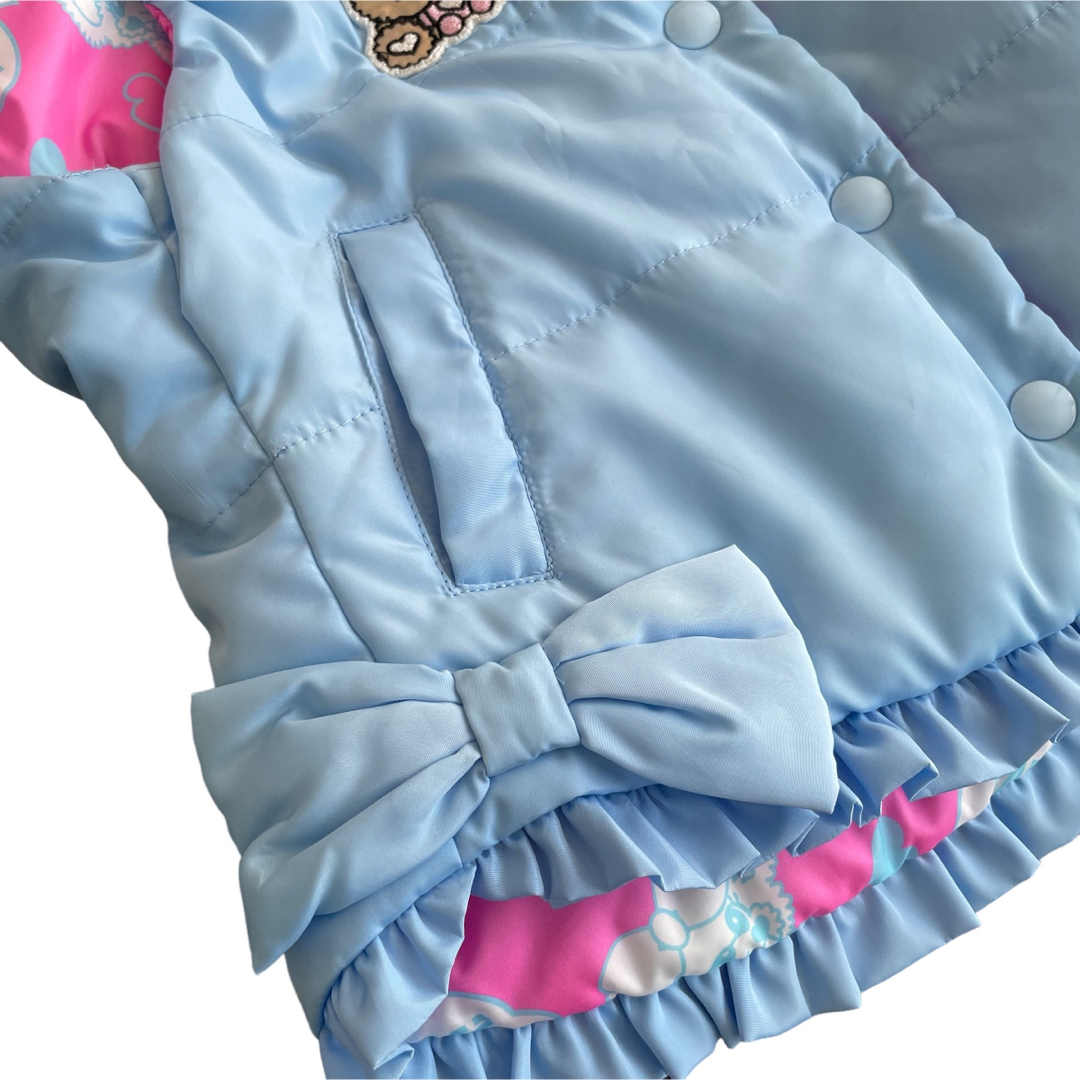 EARTHMAGIC(アースマジック)のEARTHMAGIC リバーシブルベスト キッズ/ベビー/マタニティのキッズ服女の子用(90cm~)(ジャケット/上着)の商品写真