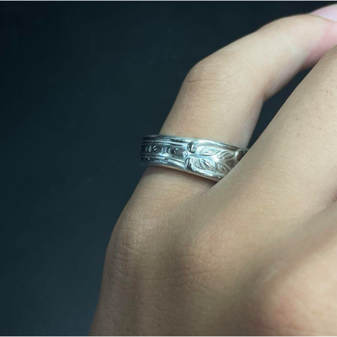 C6 ヴィンテージ スプーンリング アンティーク花柄 メンズのアクセサリー(リング(指輪))の商品写真