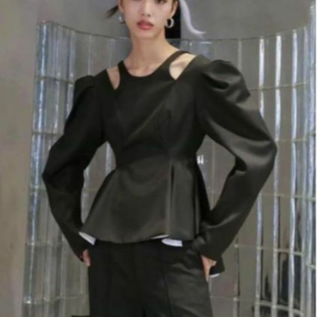 DOLCE&GABBANA 総額30万 王室御用達レース カシミアニット DOLCE&GABBANA 総額30万 王室御用達レース カシミアニット