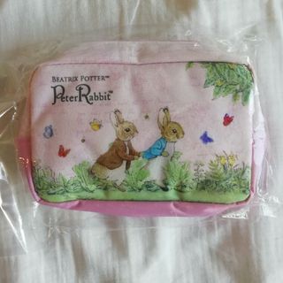 ピーターラビット(PETER RABBIT（TM）)の♡新品♡ピーターラビット　ポーチ(キャラクターグッズ)