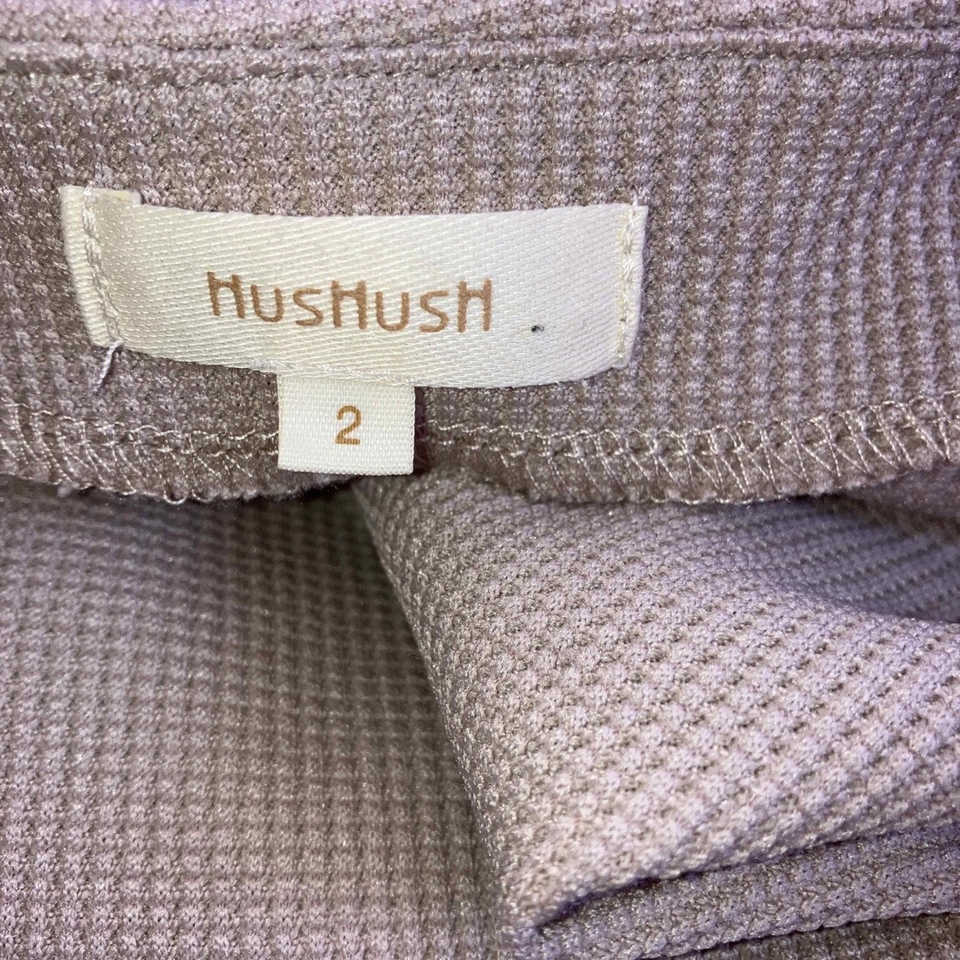 HusHush(ハッシュアッシュ)のHUSHUSHワンピース風トップス レディースのワンピース(ひざ丈ワンピース)の商品写真