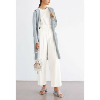 フォクシー(FOXEY)のFOXEY❤【OLIVIA PARKA】フレンチローズ 2022年即日完売商品(パーカー)