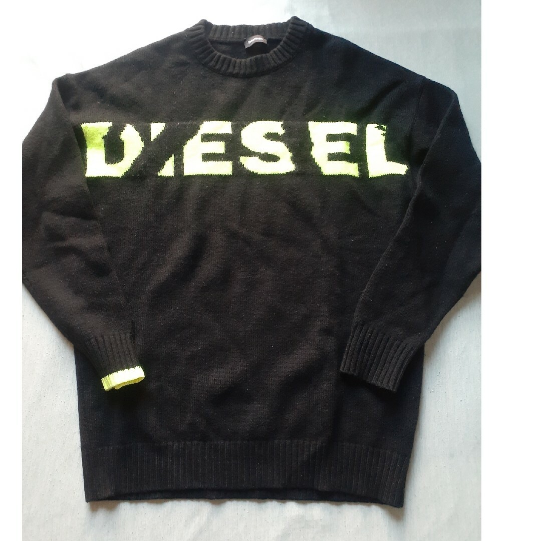 DIESEL(ディーゼル)のディーゼル DIESEL ビッグロゴセーター オーバーサイズＳぐらい メンズのトップス(ニット/セーター)の商品写真