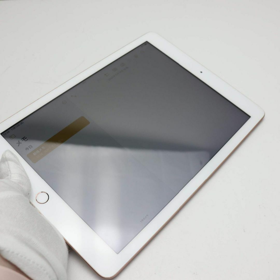 Apple - 超美品 iPad 第6世代 Wi-Fi 32GB ゴールド の通販 by エコスタ ...