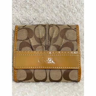 コーチ(COACH)のcoach 財布　二つ折り財布(財布)