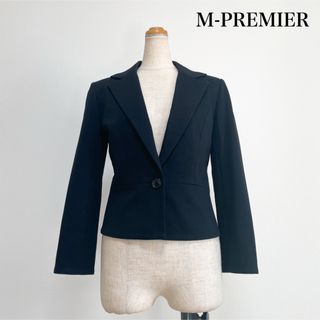 エムプルミエ(M-premier)のM-PREMIER ジャケット 黒 お仕事 セレモニー 入学入園 卒業卒園(テーラードジャケット)