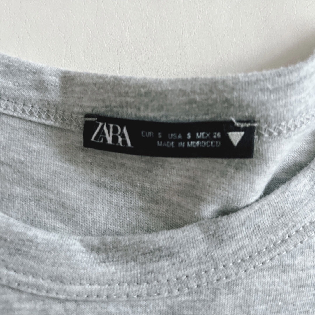 ZARA(ザラ)のZARA クロップドTシャツ レディースのトップス(Tシャツ(半袖/袖なし))の商品写真