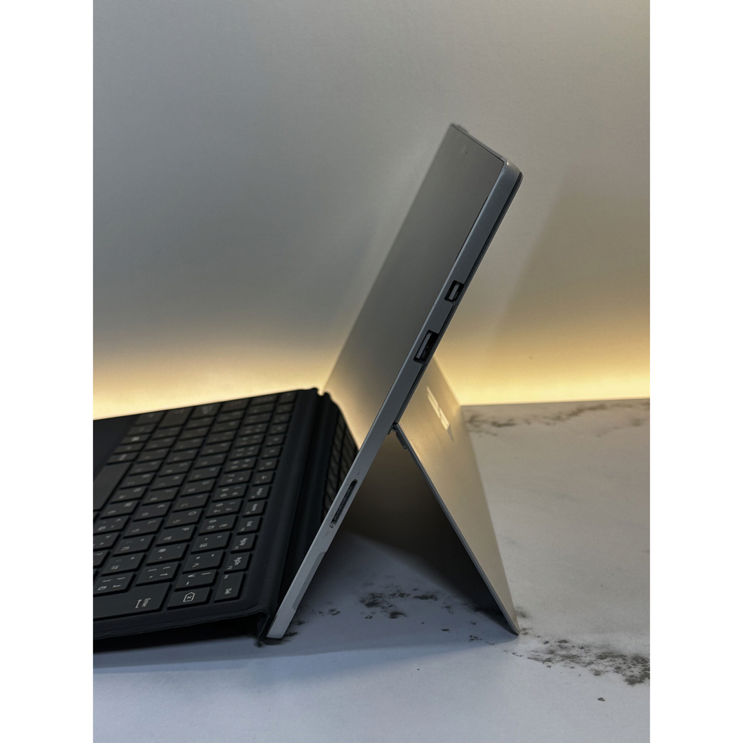 Microsoft(マイクロソフト)の★即配★美品 Surface Pro 6 Pro6 i5 8 SSD 256 スマホ/家電/カメラのPC/タブレット(タブレット)の商品写真