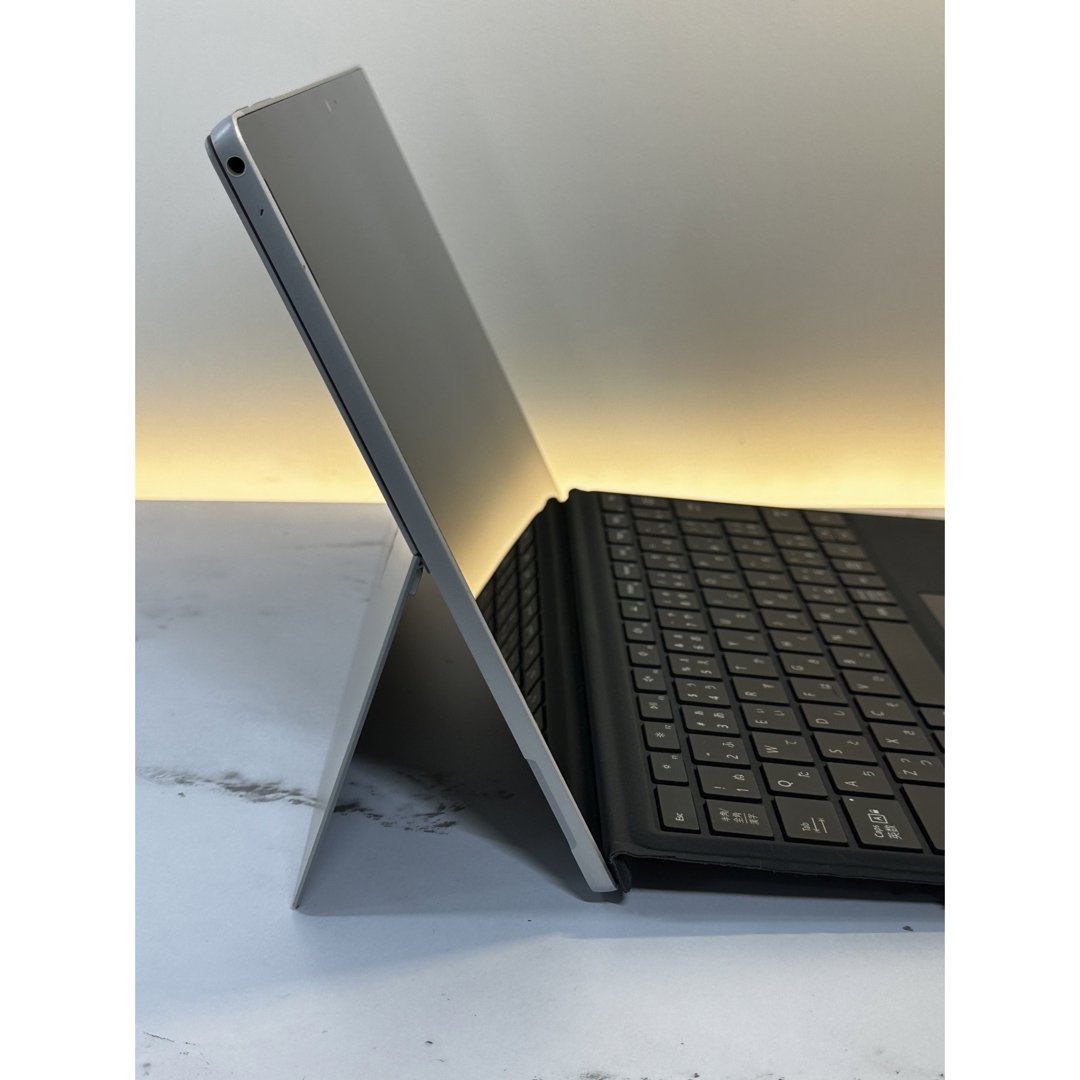 Microsoft(マイクロソフト)の★即配★美品 Surface Pro 6 Pro6 i5 8 SSD 256 スマホ/家電/カメラのPC/タブレット(タブレット)の商品写真