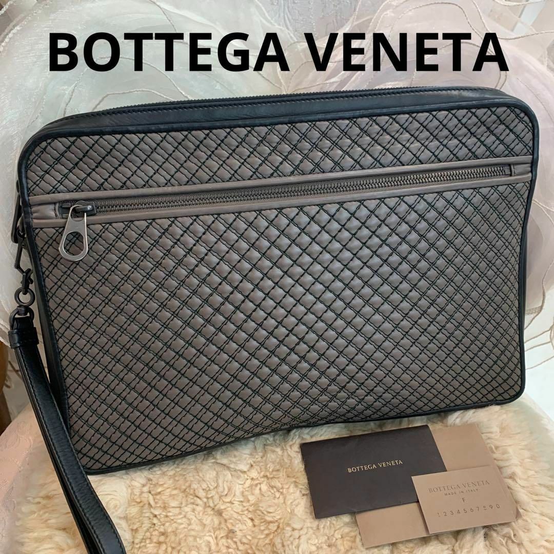 Bottega Veneta(ボッテガヴェネタ)の☆新品同様☆BOTTEGA VENETA クラッチバッグ  グレージュxブラウン メンズのバッグ(セカンドバッグ/クラッチバッグ)の商品写真