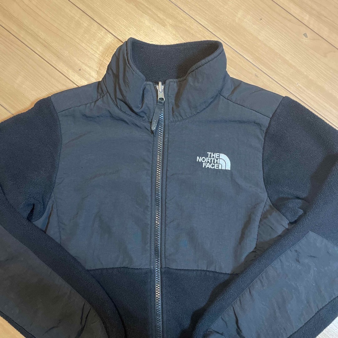 THE NORTH FACE(ザノースフェイス)のノースフェイスアウターキッズM〔10/12〕 キッズ/ベビー/マタニティのキッズ服男の子用(90cm~)(ジャケット/上着)の商品写真