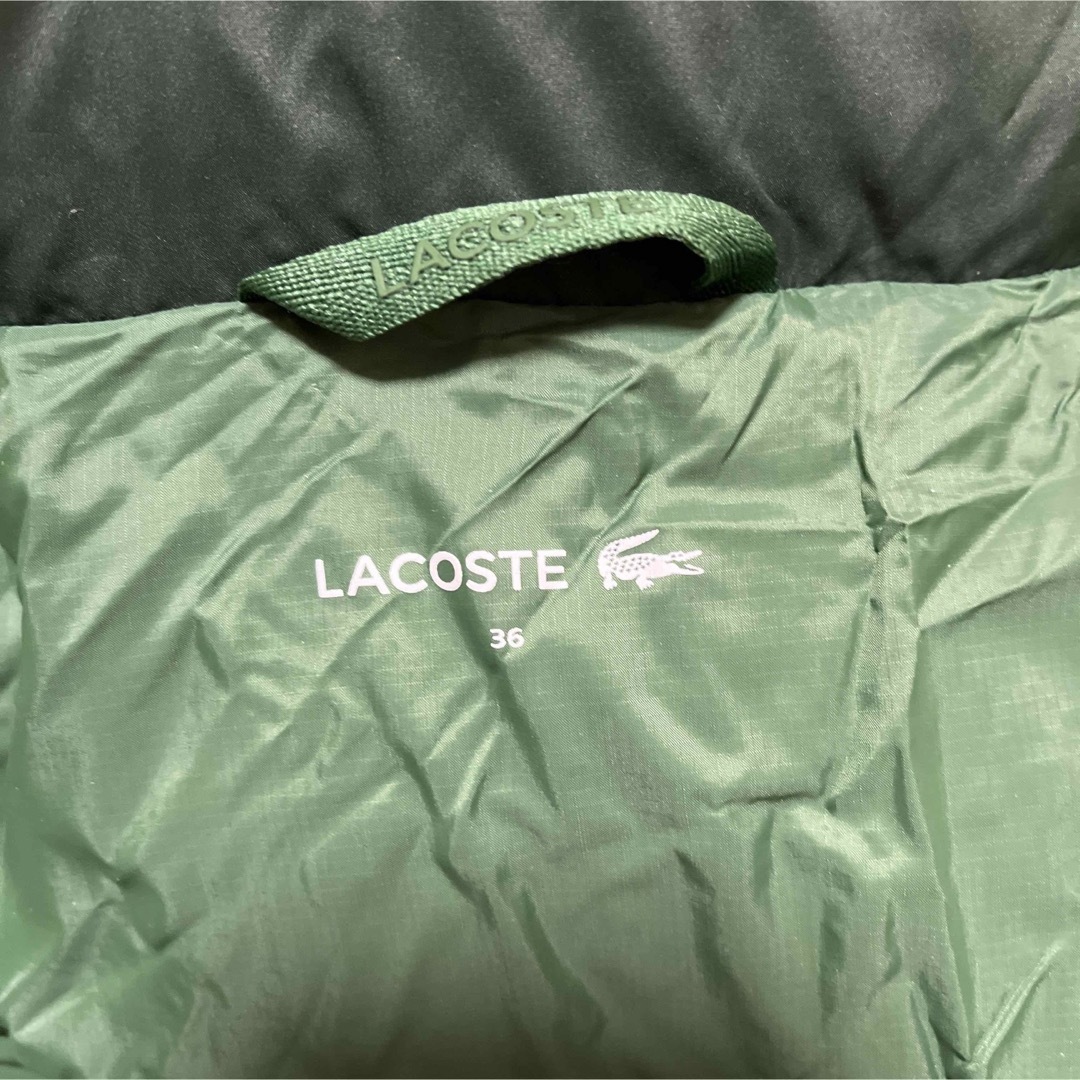 LACOSTE(ラコステ)のラコステ 収納フード付きカラーブロックダウンジャケット （ネイビー） レディースのジャケット/アウター(ダウンジャケット)の商品写真
