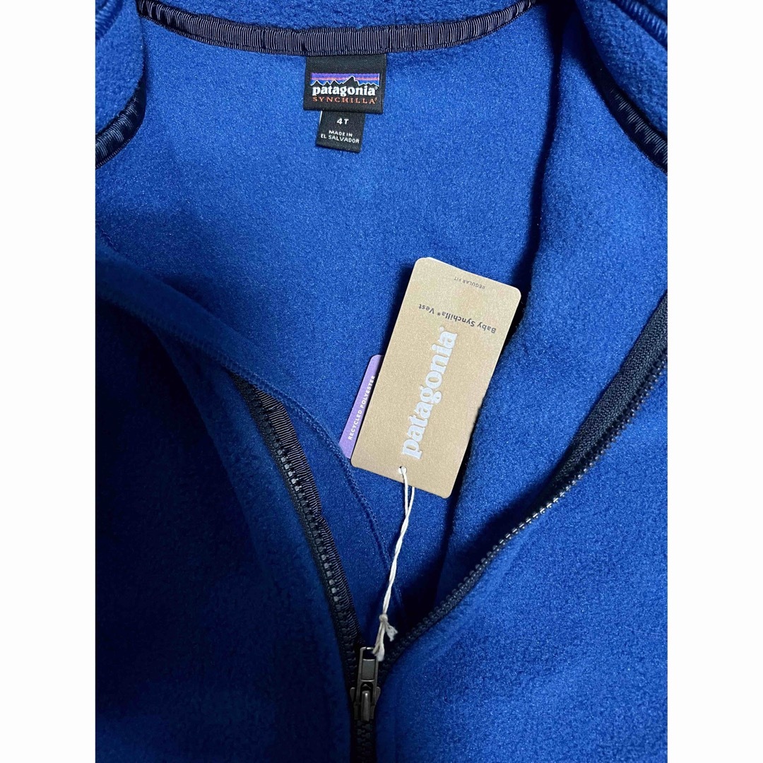 patagonia(パタゴニア)の【新品】パタゴニア  キッズ　ベスト　4T ブルー　子ども用 キッズ/ベビー/マタニティのキッズ服男の子用(90cm~)(ジャケット/上着)の商品写真