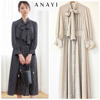 アナイ(ANAYI)のアナイ 38 ランダムドット プリント ボウタイワンピース(ロングワンピース/マキシワンピース)