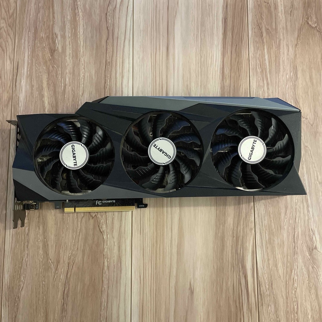 PCパーツ【動作確認済】GIGABYTE GeForce RTX 3090