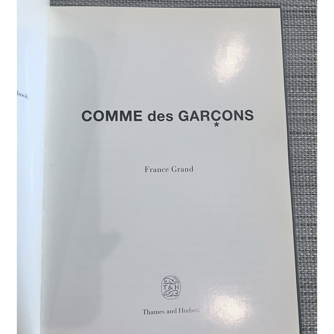 COMME des GARCONS - COMME des GARCONS 洋書コム・デ COMME des GARCONS - COMME des GARCONS 洋書コム・デ