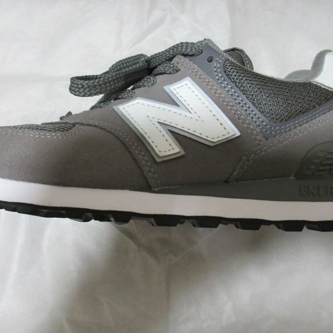 New Balance(ニューバランス)の超美品！ニューバランスＭＬ５７４ＥＧ２グレー・２３，５Ｄ・ユニセックス レディースの靴/シューズ(スニーカー)の商品写真