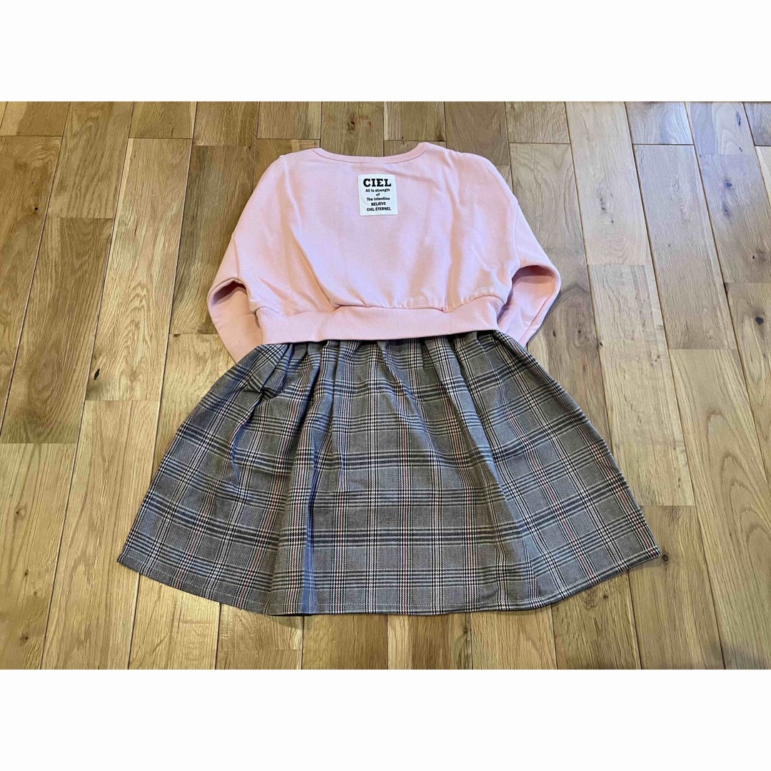 新品 女の子 キッズ 裏起毛 トレーナー ドッキングワンピース 120センチ キッズ/ベビー/マタニティのキッズ服女の子用(90cm~)(ワンピース)の商品写真