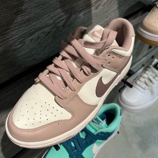 ナイキ スニーカー(レディース)(ブラウン/茶色系)の通販 800点以上