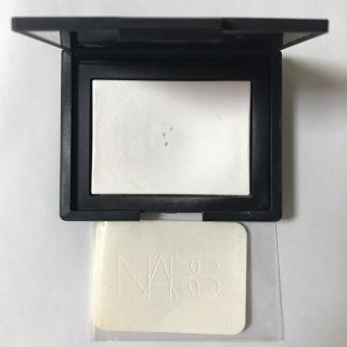 ナーズ(NARS)のNARS ライトリフレクティングセッティングパウダー プレスト(フェイスパウダー)