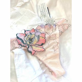 サルート カルメンのフリマアイテム一覧 サルート カルメンのフリマアイテム一覧