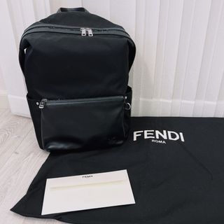 フェンディ FENDI バッグ メンズ ブランド リュック バックパック レザー フェンディマニア ホワイト 7VZ044 FIRAコラボ 白 大容量 大きめ おしゃれ おでかけ