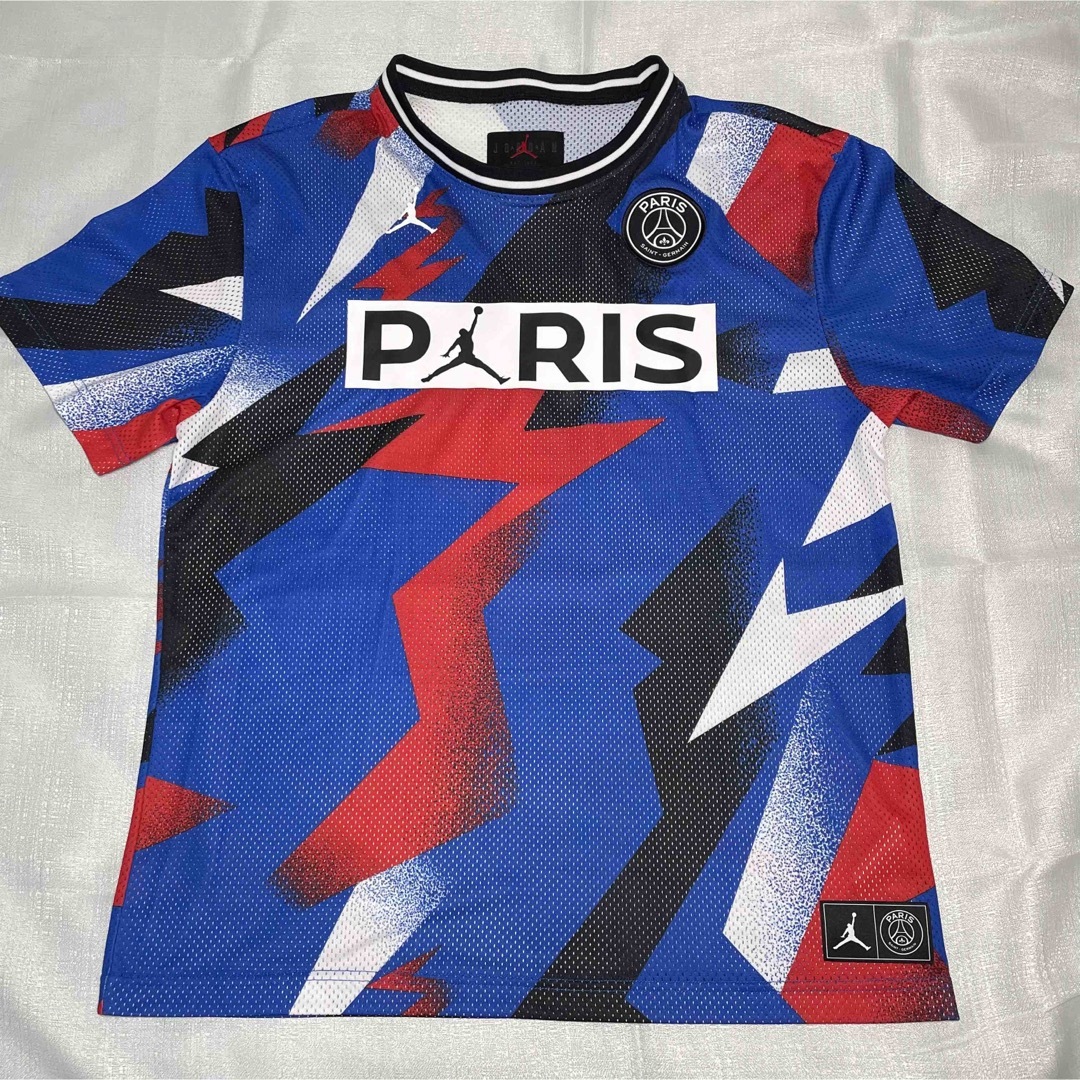 Paris Saint-Germain(パリサンジェルマン)の【希少品】ジョーダンブランド エアジョーダン PSG メッシュ SS トップ メンズのトップス(Tシャツ/カットソー(半袖/袖なし))の商品写真