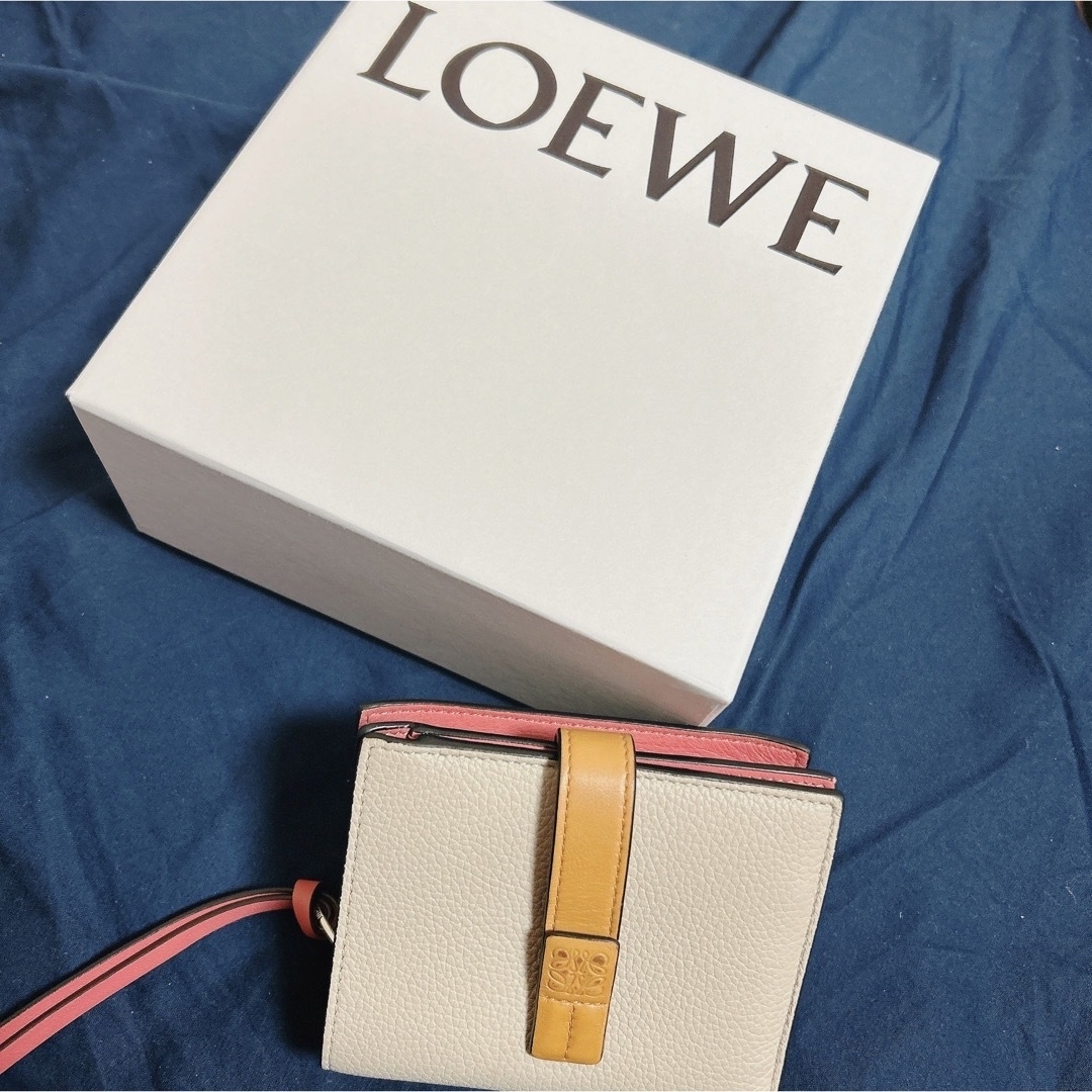 LOEWELOEWE財布