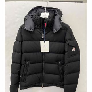 中古】モンクレールの通販 30,000点以上 | MONCLERを買うならラクマ