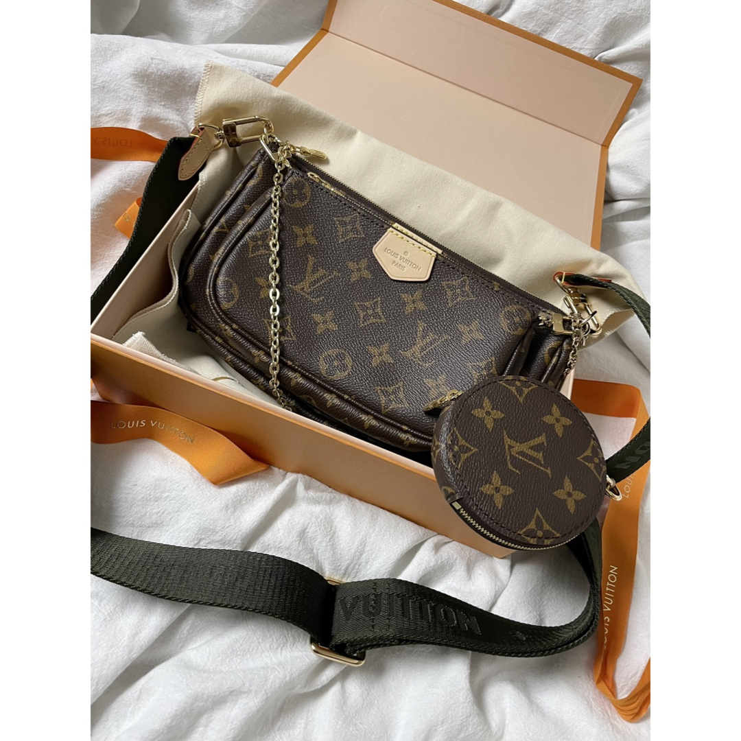 美品　LOUIS VUITTON ポシェットアクセソワール